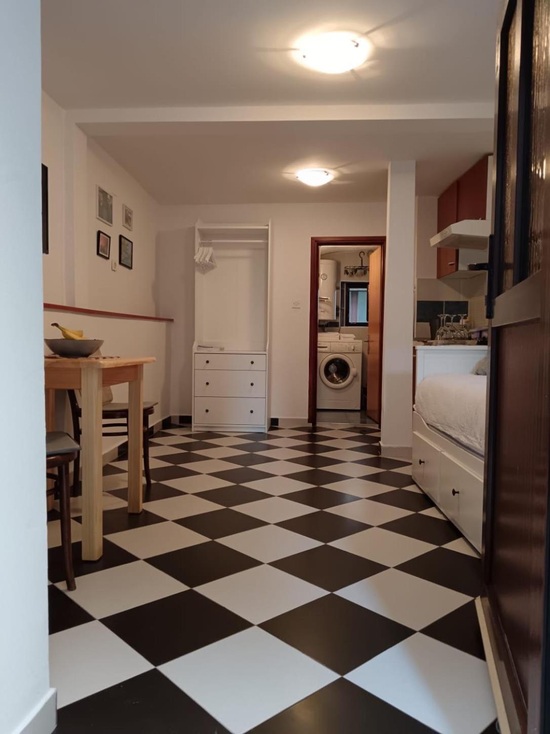 Lamar Cres Eksteriør billede